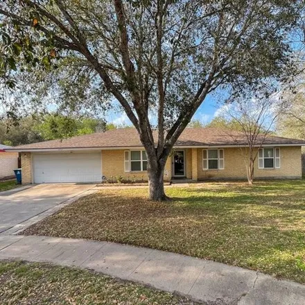 Buy this 3 bed house on 1609 Las Palmas Circle in Beeville, TX 78102