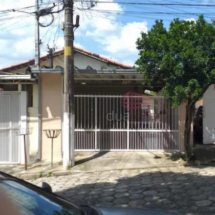 Buy this 4 bed house on Rua José Machado Faria in Jardim Uirá, São José dos Campos - SP