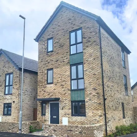 Rent this 4 bed townhouse on 19 Loveringe Close in Bristol, BS10 7LL