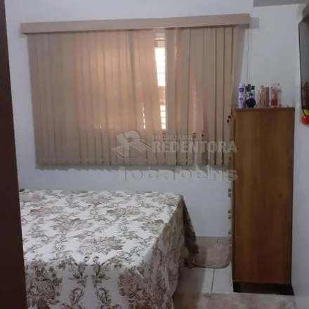 Buy this 3 bed house on Rua General Osório in Vila Falavina, São José do Rio Preto - SP