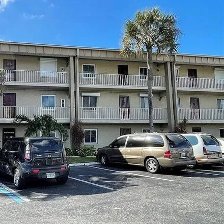 Image 6 - Fort Myers, FL - Condo for rent