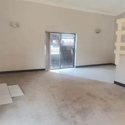Rent this 4 bed apartment on Ascot Road in Johannesburg Ward 18, Soweto