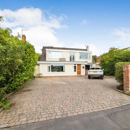 Buy this 5 bed house on 18 Davenport Road in Heswall, CH60 9LF