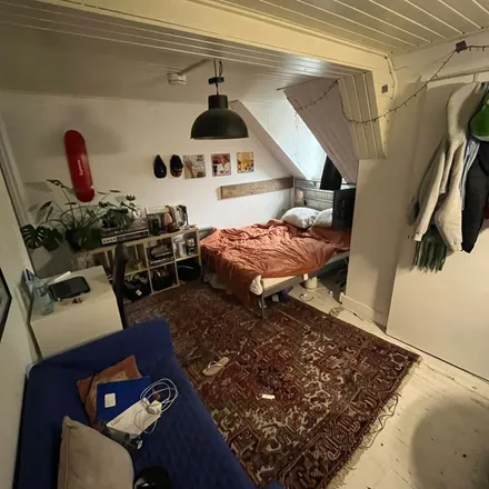 Rent this 1 bed apartment on L'Orangerie in Heuvel 39, 5038 CS Tilburg