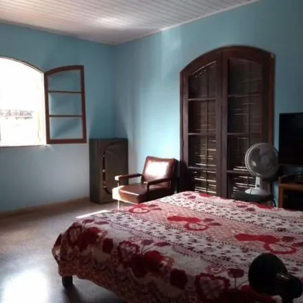 Buy this 3 bed house on Rua Francisco da Paz in Bocaina, Mauá - SP