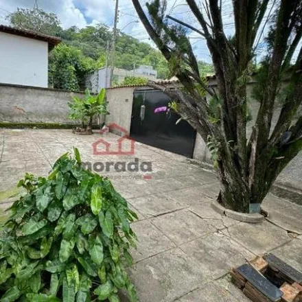 Buy this 4 bed house on unnamed road in Residencial Morro do Sol, Itaúna - MG