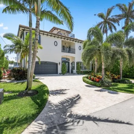 Buy this 6 bed house on 1058 Rhodes Villa Avenue in Delray Beach, FL 33483