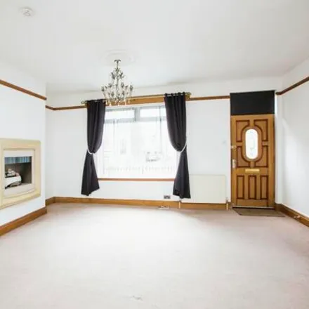 Image 2 - Stafford Parade, Skircoat Green, HX3 0PD, United Kingdom - House for sale