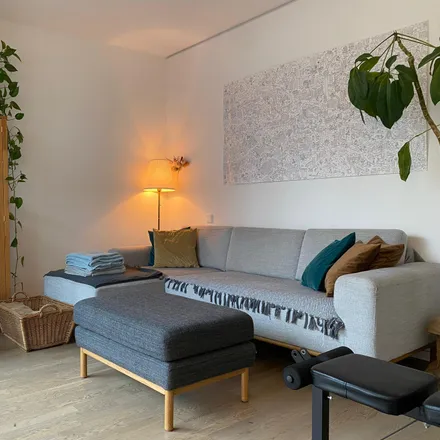 Rent this 4 bed apartment on Genter Straße 63 in 13353 Berlin, Germany