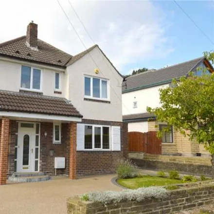 Buy this 3 bed house on Woodhall Park Avenue in Farsley, LS28 7HG