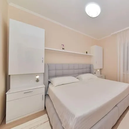 Rent this 1 bed apartment on 23233 Općina Privlaka