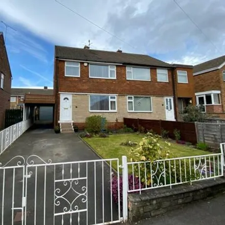 Buy this 3 bed duplex on Ashfield Close in Sheffield, S12 2QU