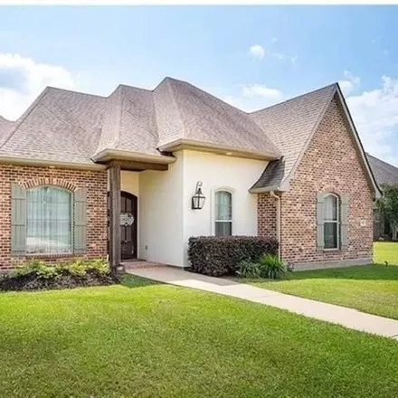 Buy this 5 bed house on Anna Lane in Alexandria, LA 71303