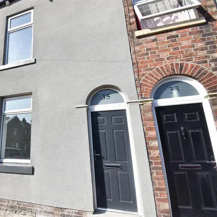 Rent this 3 bed townhouse on Charles Street in Wigan, WN1 2BP