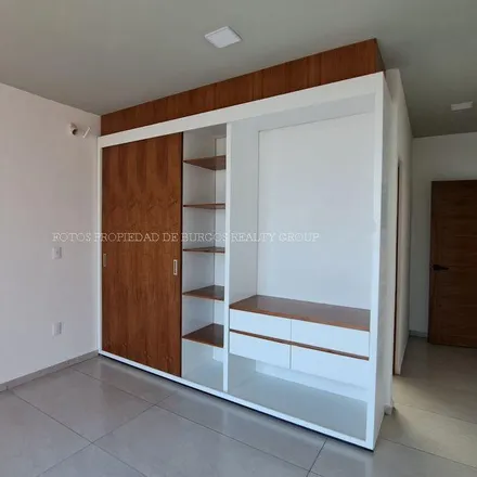 Buy this studio house on Calle Ezequiel Padilla Norte in Burgos Bugambilias, 62760 Tres de Mayo