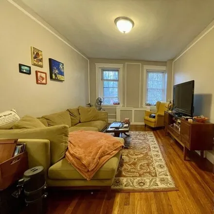 Image 2 - 1999 Commonwealth Avenue, Boston, MA 02135, USA - Apartment for rent