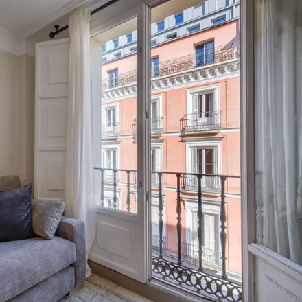 Image 7 - Vitaldent, Calle de Atocha, 28012 Madrid, Spain - Apartment for rent