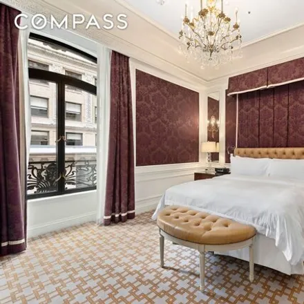 Image 2 - King Cole Bar, 2 East 55th Street, New York, NY 10022, USA - Condo for sale