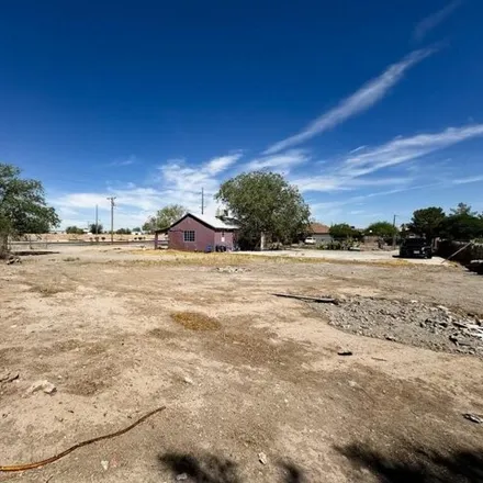 Image 2 - 9751 Socorro Rd, El Paso, Texas, 79927 - House for sale