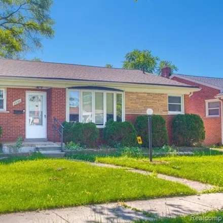 Buy this 3 bed house on 22100 Avon Rd in Oak Park, Michigan