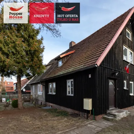 Buy this 5 bed house on Szkoła Podstawowa nr 40 im. kapitana żeglugi wielkiej Karola Olgierda Borchardta in Pustki, 81-068 Gdynia