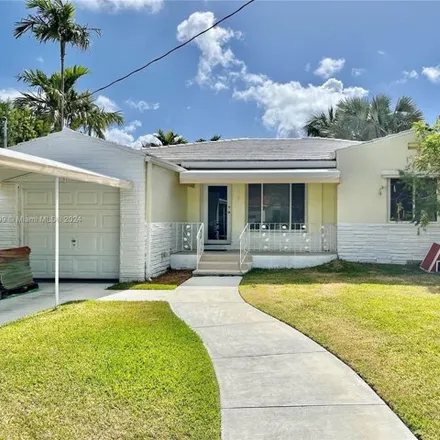 Image 2 - 9157 Dickens Avenue, Surfside, FL 33154, USA - House for sale