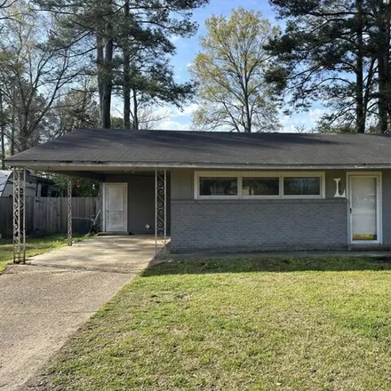 Buy this 2 bed house on 99 Clark Circle in West Point, MS 39773