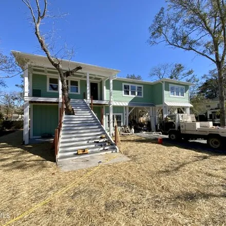 Image 7 - 132 N Middleton Ave, Oak Island, North Carolina, 28465 - House for sale