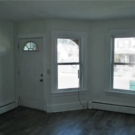 Image 2 - 22 South Brett Street, City of Beacon, NY 12508, USA - House for rent