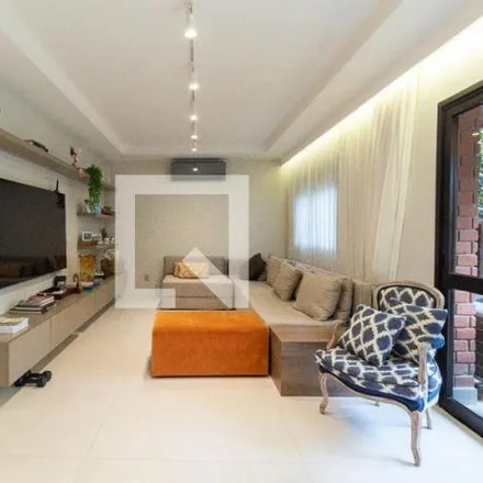 Buy this 3 bed apartment on Rua Groenlândia 526 in Jardim Paulista, São Paulo - SP