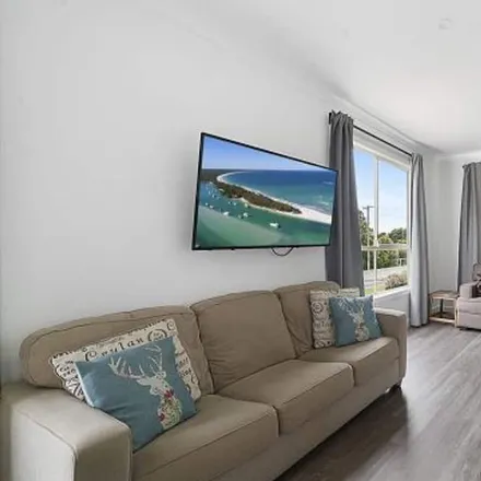 Rent this 3 bed house on Erowal Bay NSW 2540