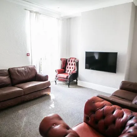 Rent this 6 bed room on Eldon Road in Chad Valley, B16 9DP