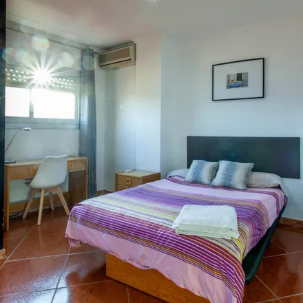 Rent this studio apartment on Cafeteria Suizo in Carrer de la Barcelonina, 46002 Valencia