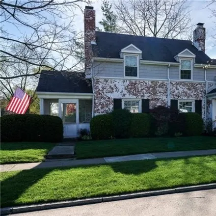 Image 1 - 2846 Delaine Avenue, Oakwood, Montgomery County, OH 45419, USA - House for sale