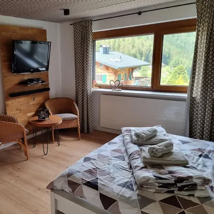 Rent this 4 bed house on Skisprunganlage Montafon Nordic / Montafoner Schanzenzentrum Tschagguns in Werkweg 2, 6774 Gemeinde Tschagguns