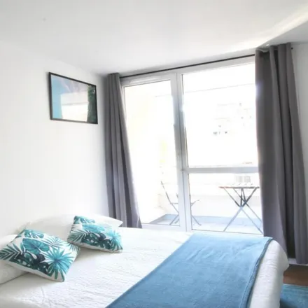 Rent this 4 bed room on Le Vallona in Rue Pablo Neruda, 92000 Nanterre