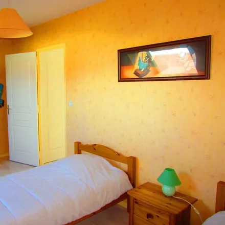 Rent this 3 bed house on 50270 Saint-Jean-de-la-Rivière