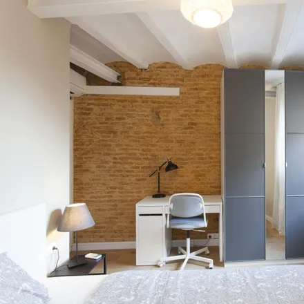 Rent this 2 bed apartment on Carrer del Portal Nou in 1, 08003 Barcelona