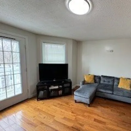 Image 4 - 312 Water Street, Lawrence, MA 01840, USA - Townhouse for sale