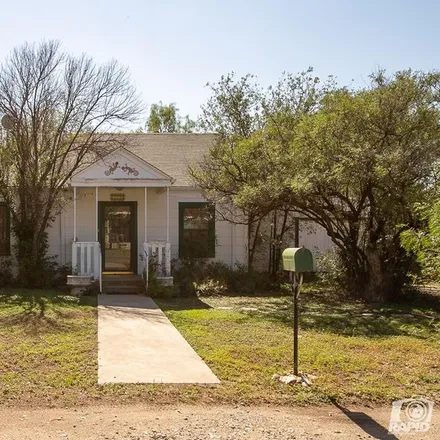 Buy this 3 bed house on 315 West 40th Street in San Angelo, TX 76903