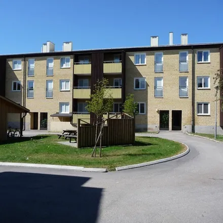 Rent this 1 bed apartment on Hillmansgatan 22 in 802 84 Gävle, Sweden