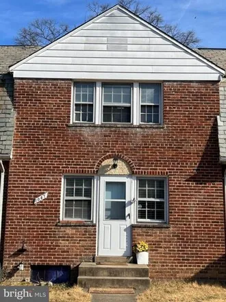 Rent this 3 bed house on 1047 North Monroe Street in Arlington, VA 22201