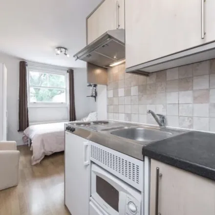 Image 2 - 95 Goldhurst Terrace, London, NW6 3HX, United Kingdom - Apartment for rent