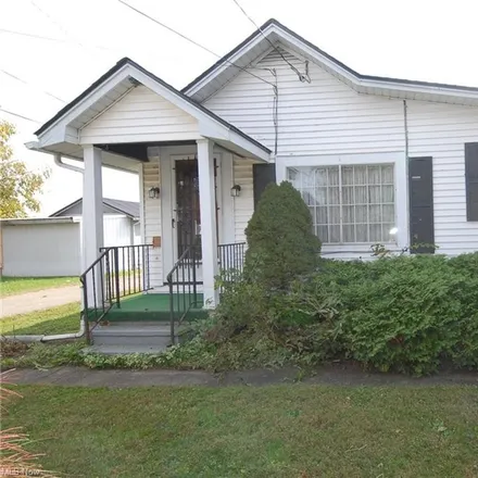 Buy this 2 bed house on 314 Camden Road in Licking View, Muskingum County