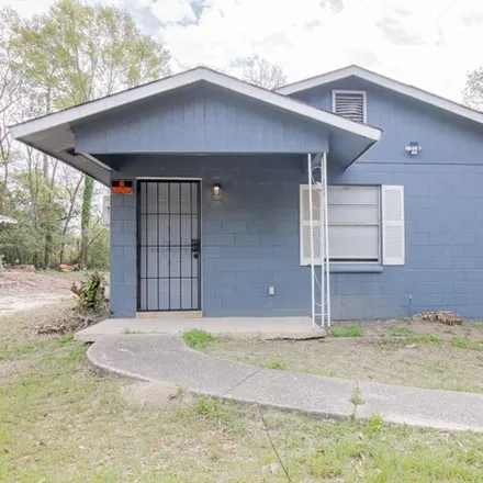 Rent this 2 bed house on 2412 16th Avenue in Columbus, GA 31901