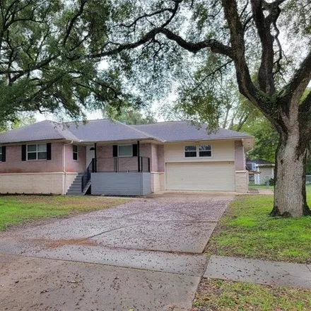 Rent this 3 bed house on 15801 Jersey Drive in Jersey Village, TX 77040