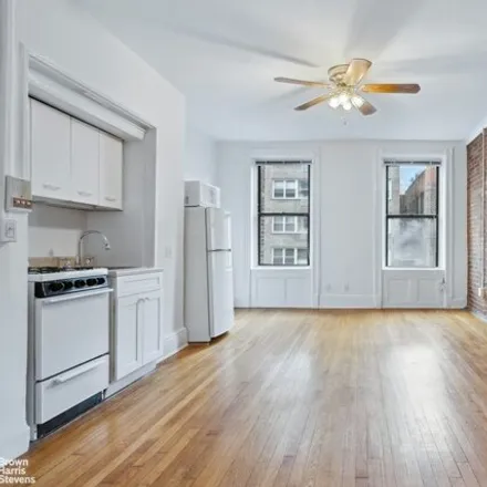 Rent this studio condo on 432 East 66th Street in New York, NY 10065