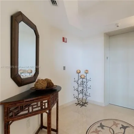 Image 3 - 21050 Point Pl Unit 2702, Aventura, Florida, 33180 - Condo for sale