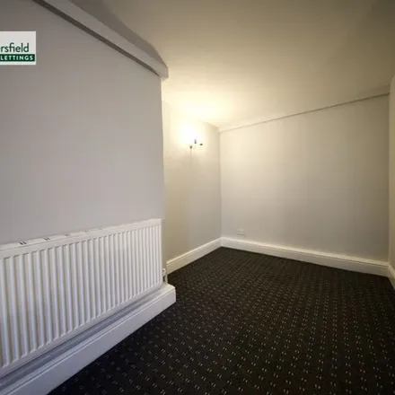 Image 1 - Fitzwilliam Street, Huddersfield, HD1 5PP, United Kingdom - Apartment for rent