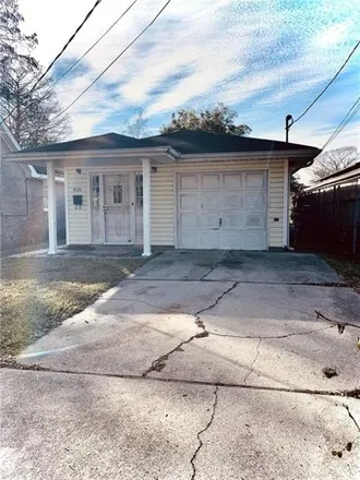 Buy this 2 bed house on 416 Avenue L in Marrero, LA 70072